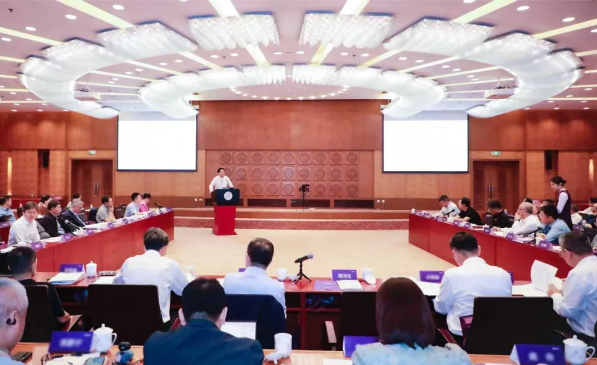 ku娱乐科技承办的“构建韧性中国：‘十五五’应急体系战略前瞻”研讨会在清华大学成功举办